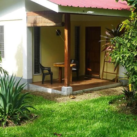 Acacia'S Cottages With Starlink Wifi Mambajao Extérieur photo